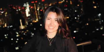 I flew to Bali for a surf camp. A conversation I had there about failure inspired me to launch a small business.