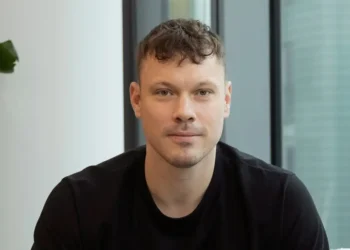 I worked at Joe & The Juice before founding Synthesia, a $4 billion AI unicorn. Here’s how I structure my day.