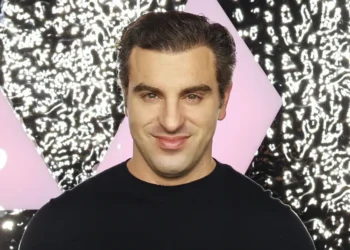 Airbnb CEO says he was self-conscious about working out when he first got to Silicon Valley. Times have changed.