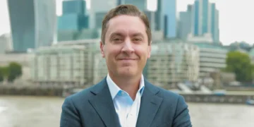 EY exec says he has a ‘high sensitivity’ for detecting AI. Here’s what gives it away.