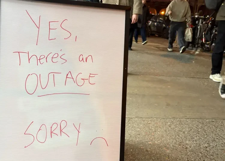 Verizon says it’ll credit customers $20 after its service outage lasted over 9 hours, but you have to claim it