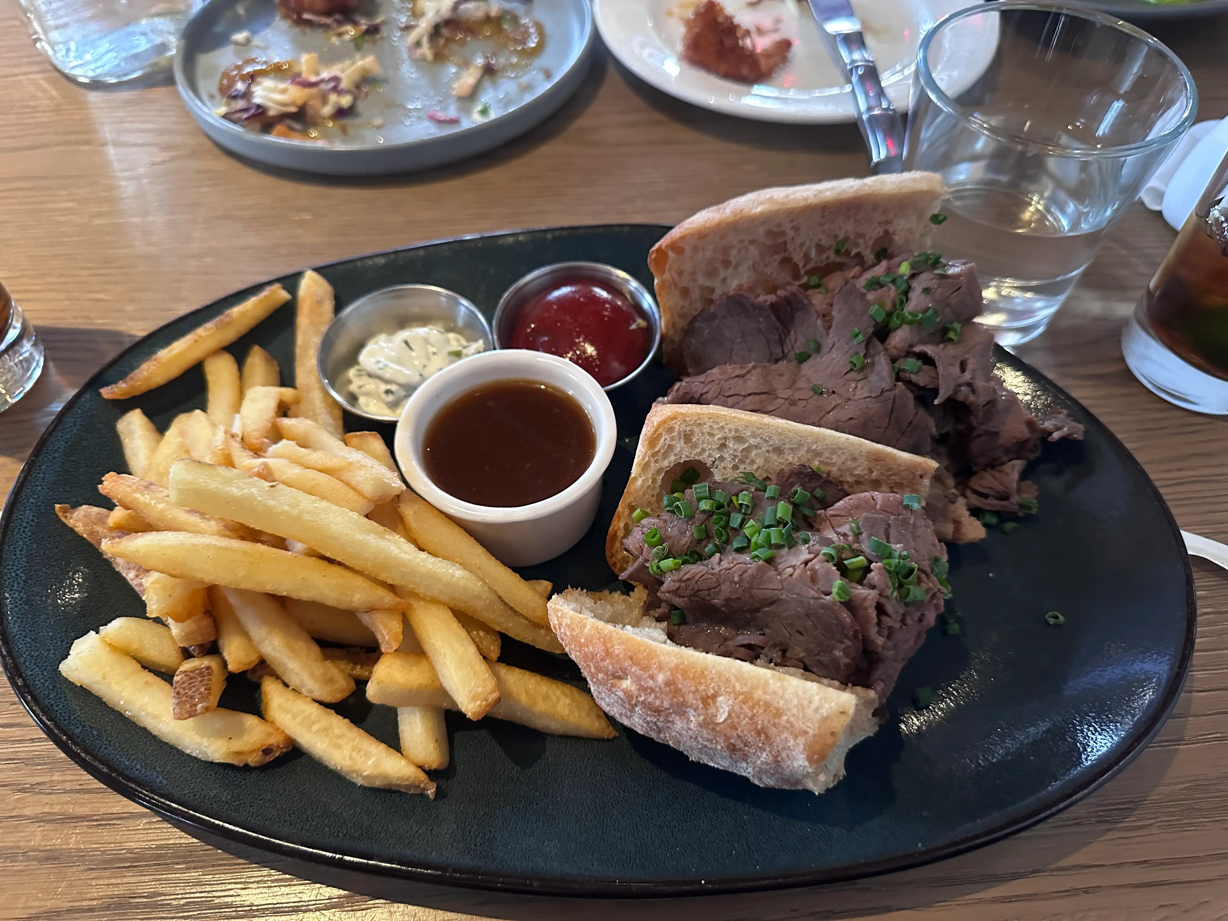 Tommy Bahama French Dip