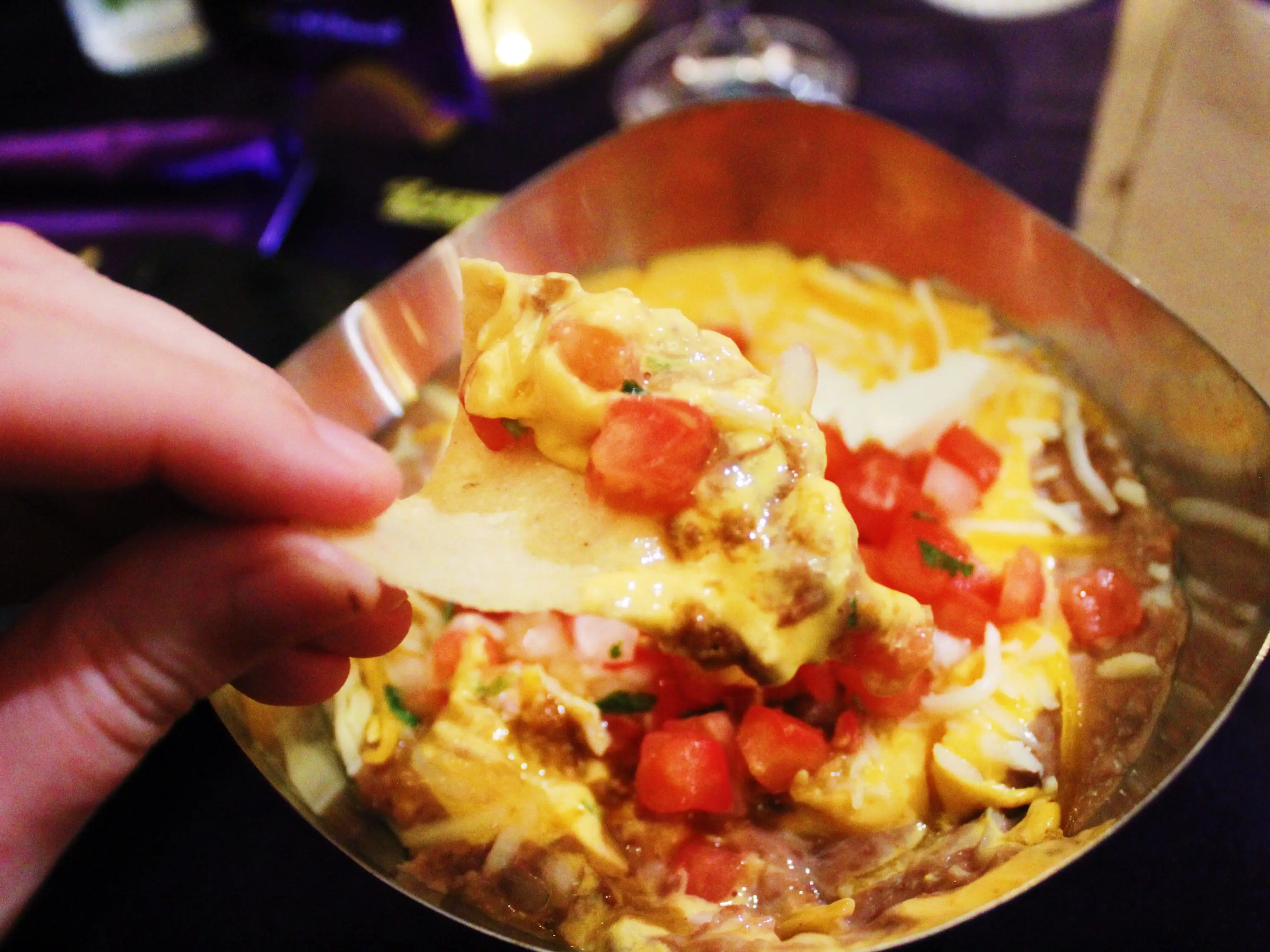 chips and nacho supreme dip taco bell