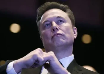 Do you trust AI enough to stop saving for retirement?