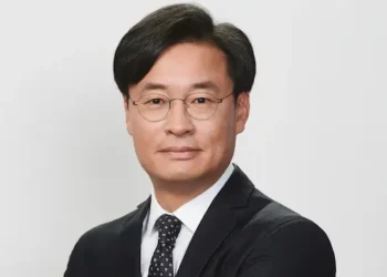 Samsung Electronics boss says it’s betting on AI that blends into the background, not spectacle