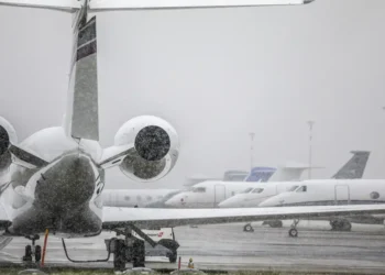 The world’s rich and powerful are descending on Davos &mdash; and many are coming by private jet