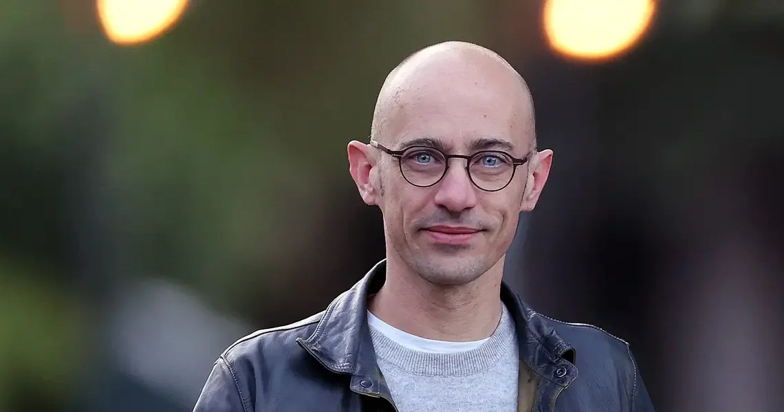 Shopify’s CEO says companies that hire founders often make a big mistake: Don’t ‘put them in like founder day care’