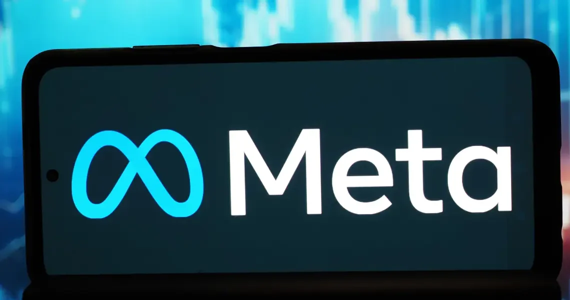 A Meta product manager with no technical background says vibe coding gave him ‘superpowers’