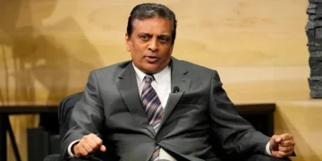 FedEx’s CEO explains why regular humanoid robots can’t get the job done in its warehouses