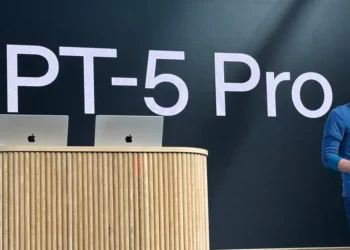 OpenAI could generate $25 billion in annual ad revenue by 2030, and that should worry Google, top tech analyst says