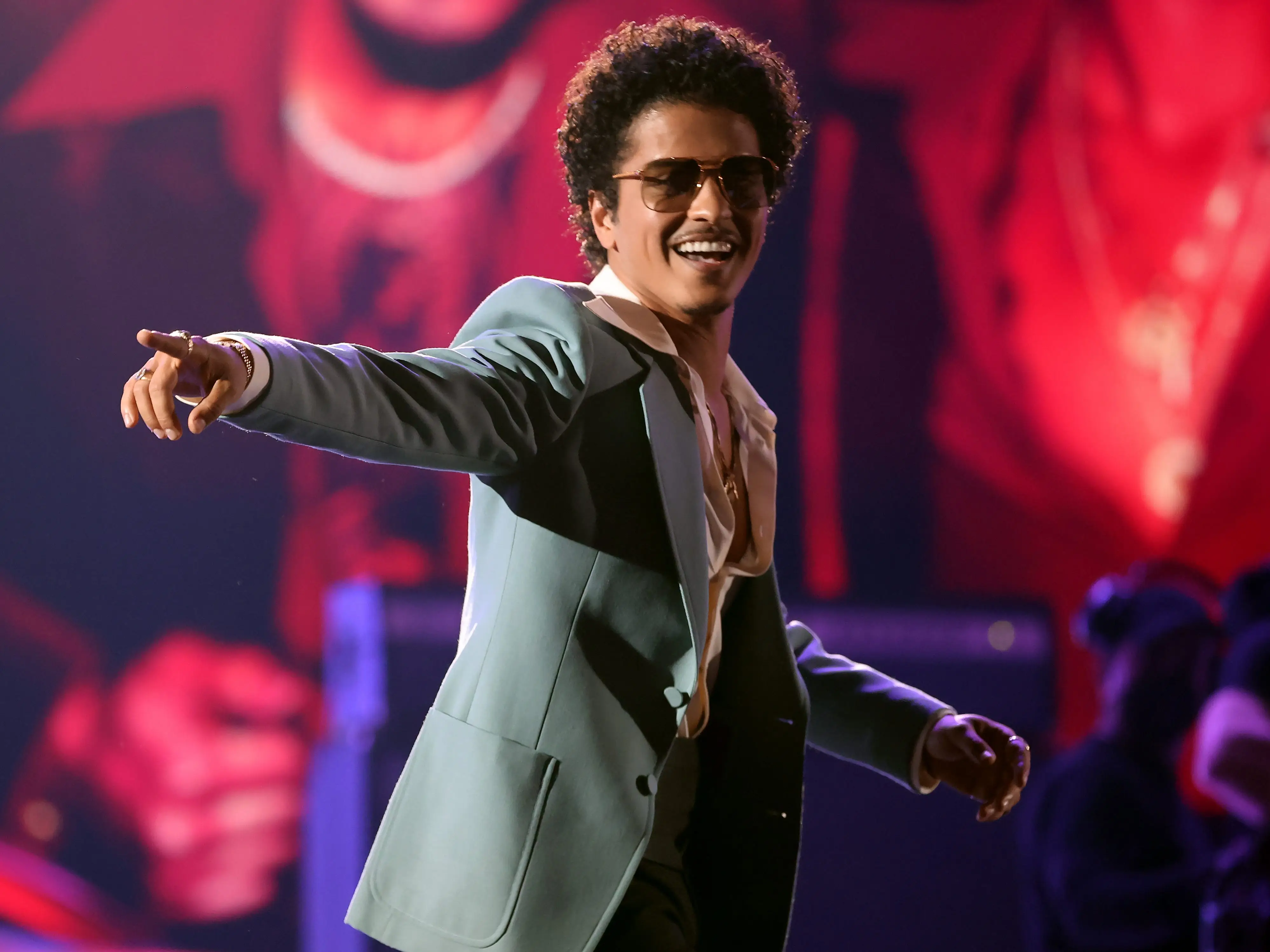 bruno mars at the 2022 iHeartRadio Music Awards