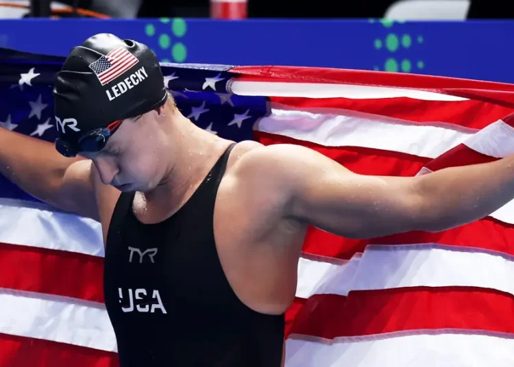 4 tips to build muscle at the gym from one of the world’s most decorated Olympians