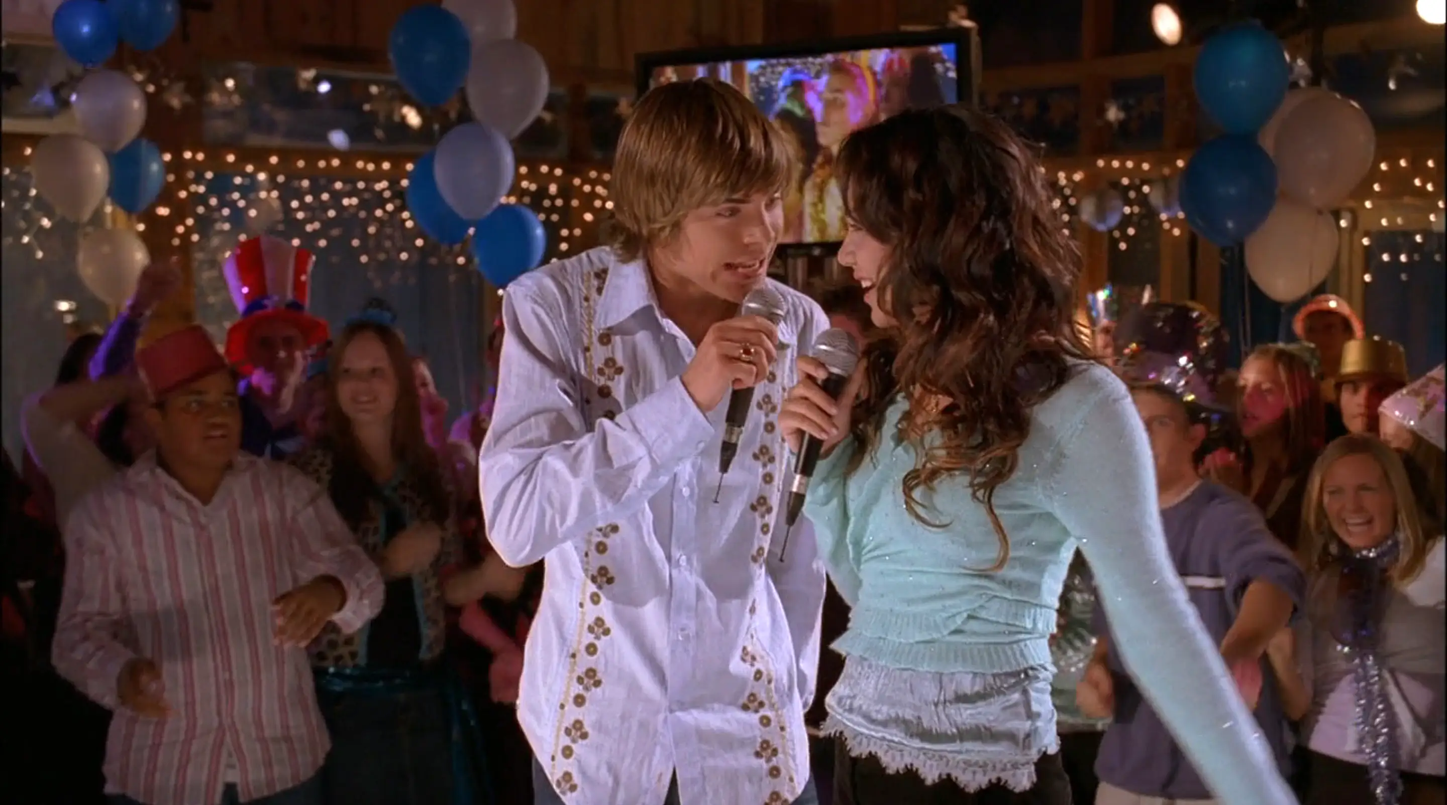 Zac Efron and Vanessa Hudgens as Troy and Gabriella in 