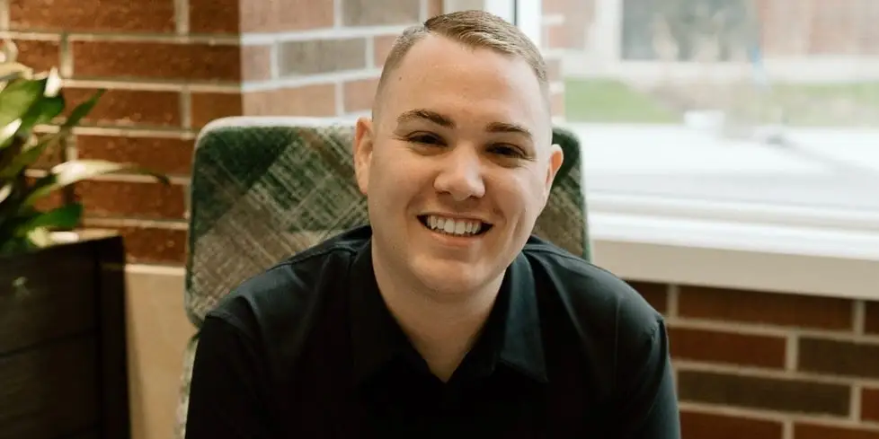 Don’t make this one big mistake when dealing with a difficult boss, a career coach says