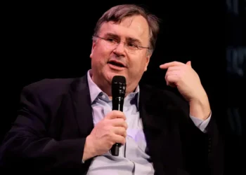 LinkedIn cofounder Reid Hoffman says companies are approaching AI the wrong way