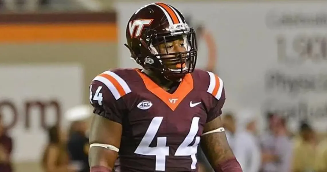 When my college football career ended, I hit rock bottom. Losing over 100 pounds helped me get my life back on track.