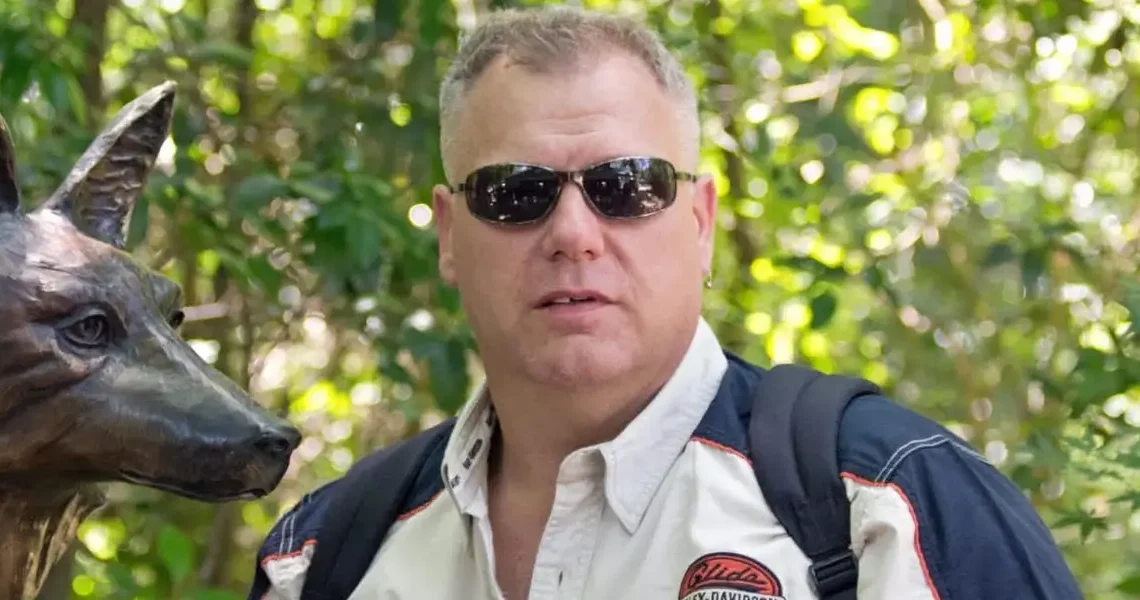 A 58-year-old whose job requires hours of sitting lost 75 pounds in 12 months with these simple changes