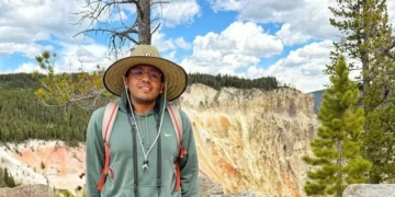 I was laid off from CrowdStrike and used AI to send 800 applications in a month to land my ideal role