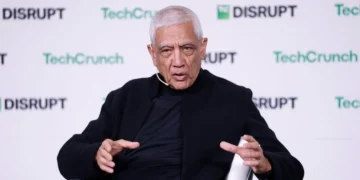 Billionaire VC founder Vinod Khosla distances himself from pro-ICE remarks by an exec at his firm