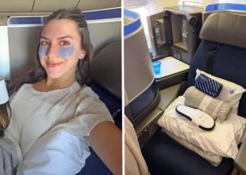 I flew 8 hours in United Polaris business class. The lie-flat seat was comfier than my own bed.