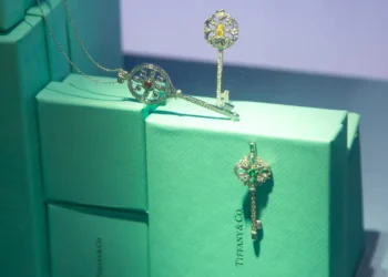 Tiffany & Co. is setting its sights on the gold girlies