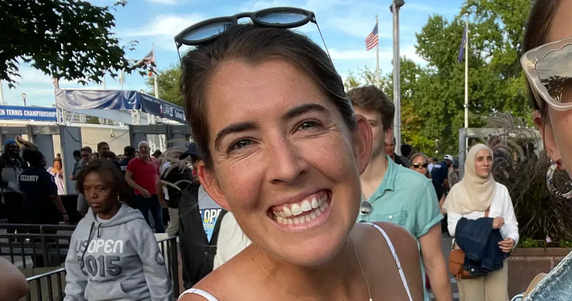 After writing about resellers making 6 figures on eBay and Poshmark, I tried selling closet items. Here’s why I stopped after earning about $100.