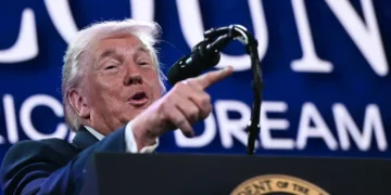 Visa is planning to allow cardholders to spend rewards on Trump accounts