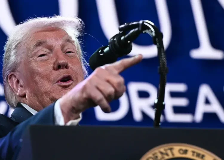 Visa is planning to allow cardholders to spend rewards on Trump accounts