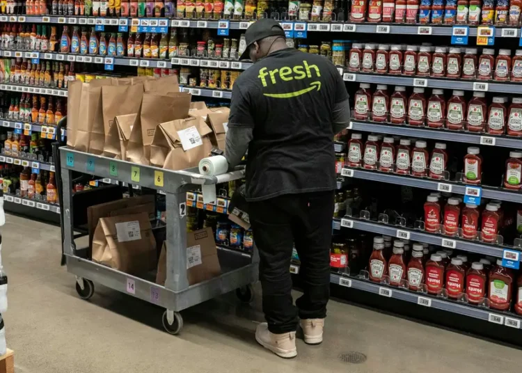 Empty stores and massage chairs next to produce: Amazon Fresh employees explain the chain’s demise
