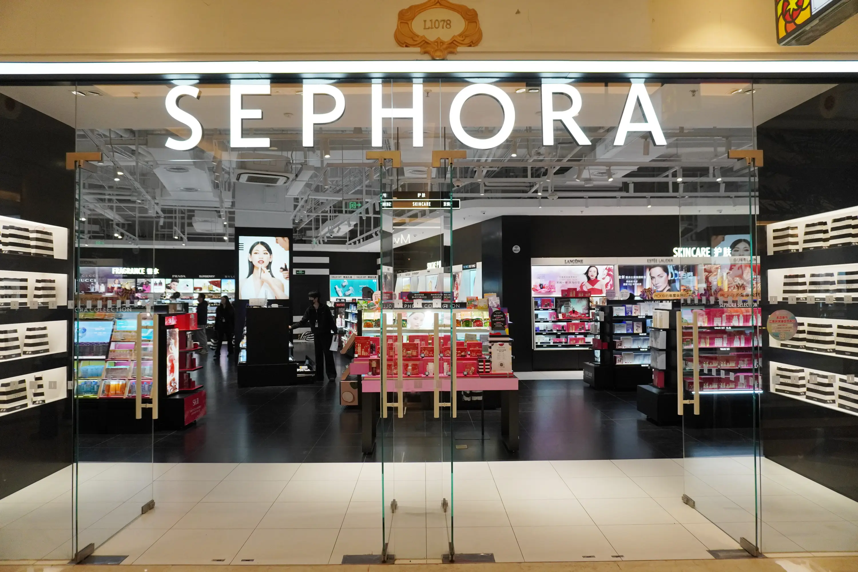Sephora storefront