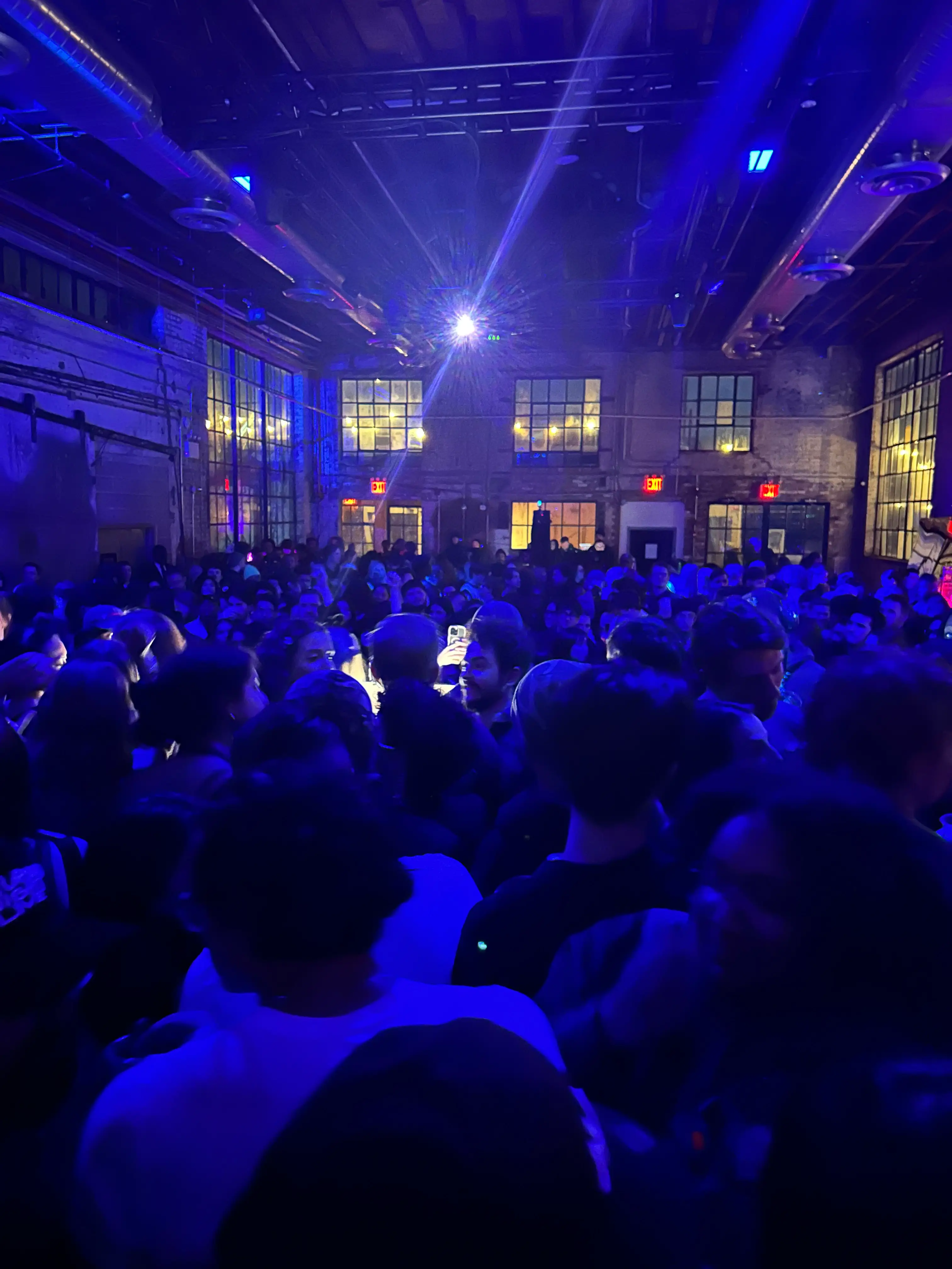 house is getting packed