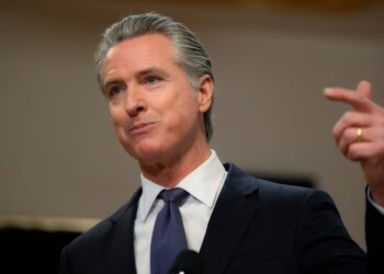 Brutal Trump Troll Steals President’s World Stage Spotlight