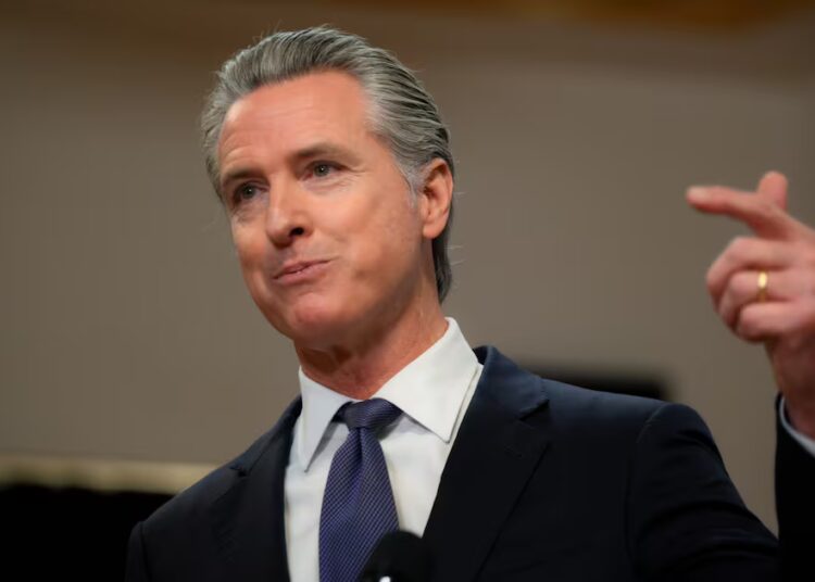 Brutal Trump Troll Steals President’s World Stage Spotlight