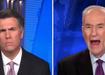 Bill O’Reilly Explodes at Host for Suggesting That Trump Is Backing Down