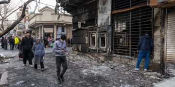 Iran’s opposition is clamoring for leaders but hobbled by divisions