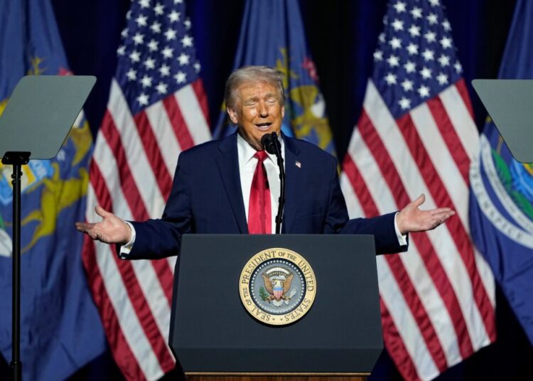 Trump blasts Fed’s Powell in speech on economy