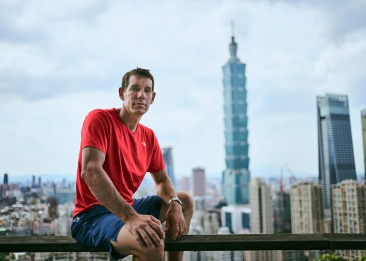‘Free Solo’ climber Alex Honnold set to scale Taiwan’s tallest building