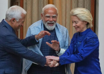 Facing U.S. turmoil, Europe and India announce blockbuster trade deal