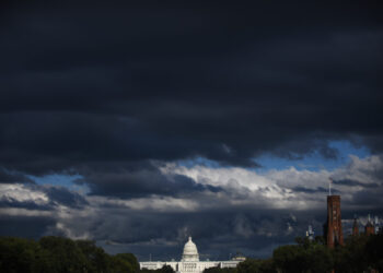 Coldest Washington day in months precedes predicted snow