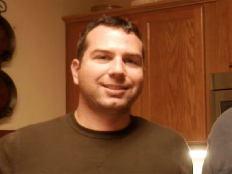 Jonathan Ross, 43, left, with family members in 2014.