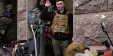 March led by pardoned Jan. 6 rioter in Minneapolis ends in scuffle