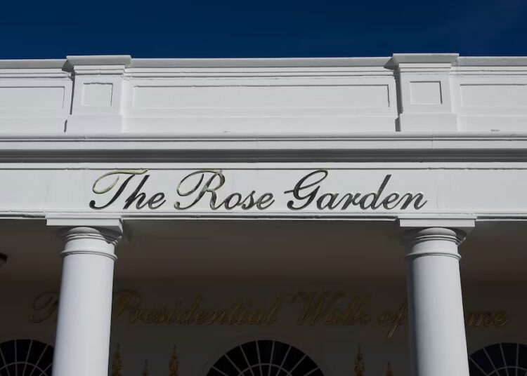 Trump Adds Tacky Mar-a-Lago Bling to Signpost Where He Is