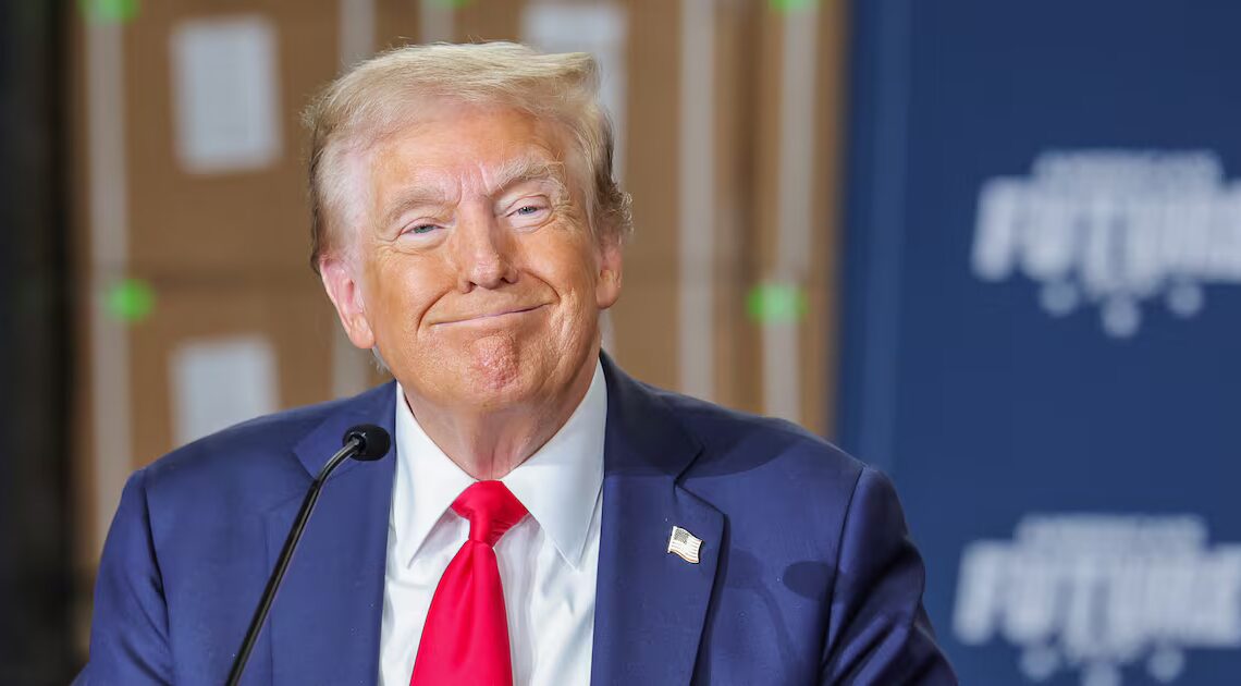 Billionaire Trump Raked in a Fortune as His Investors Lost Out