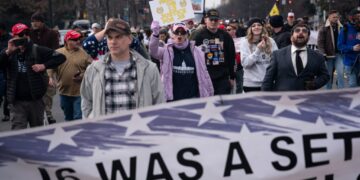 Jan. 6 defendants, supporters march, demanding ‘retribution’ for prosecutions