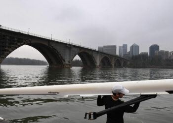 Friday was one of coldest days in weeks in Washington