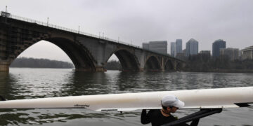 Friday was one of coldest days in weeks in Washington