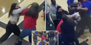 Parents erupt into massive brawl during Catholic youth basketball game in Staten Island