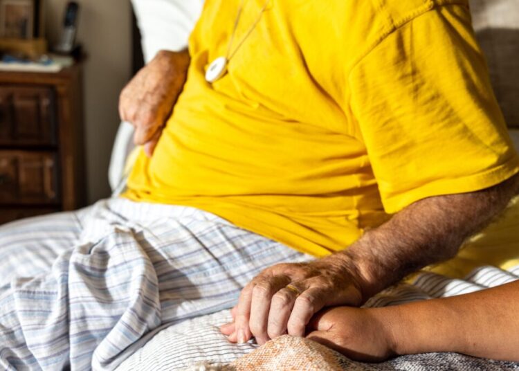 These drugs are risky for dementia patients. Doctors prescribe them anyway.