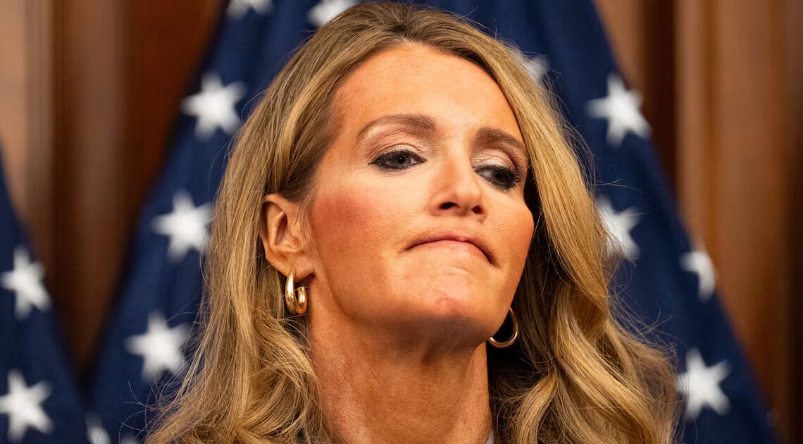 Billionaire Trump Goon Flees City After ICE Killing