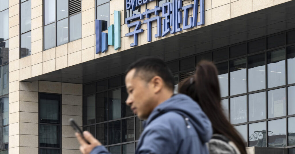 After TikTok Deal, Chinese Companies Search for a New Global Path